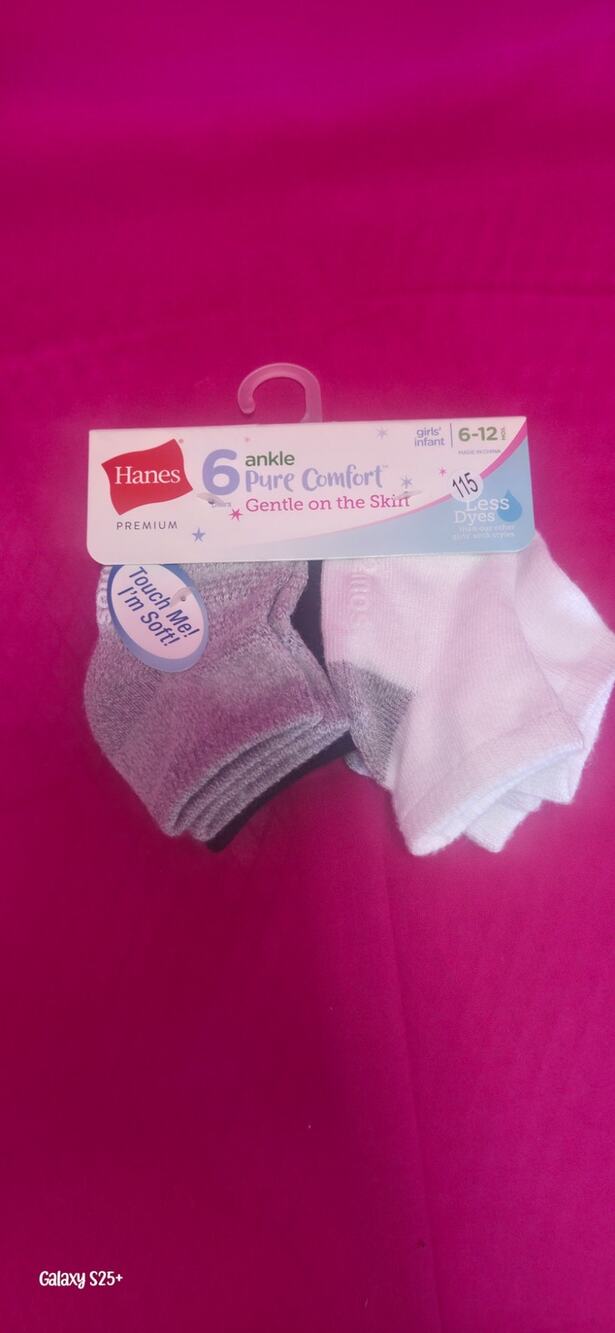 6-12m baby socks NWT